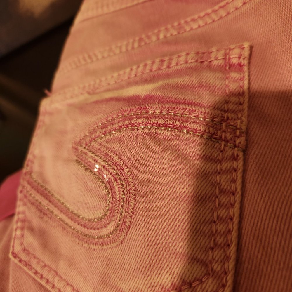 Silver Suki Pink Sequin Capris - Picture 5 of 5